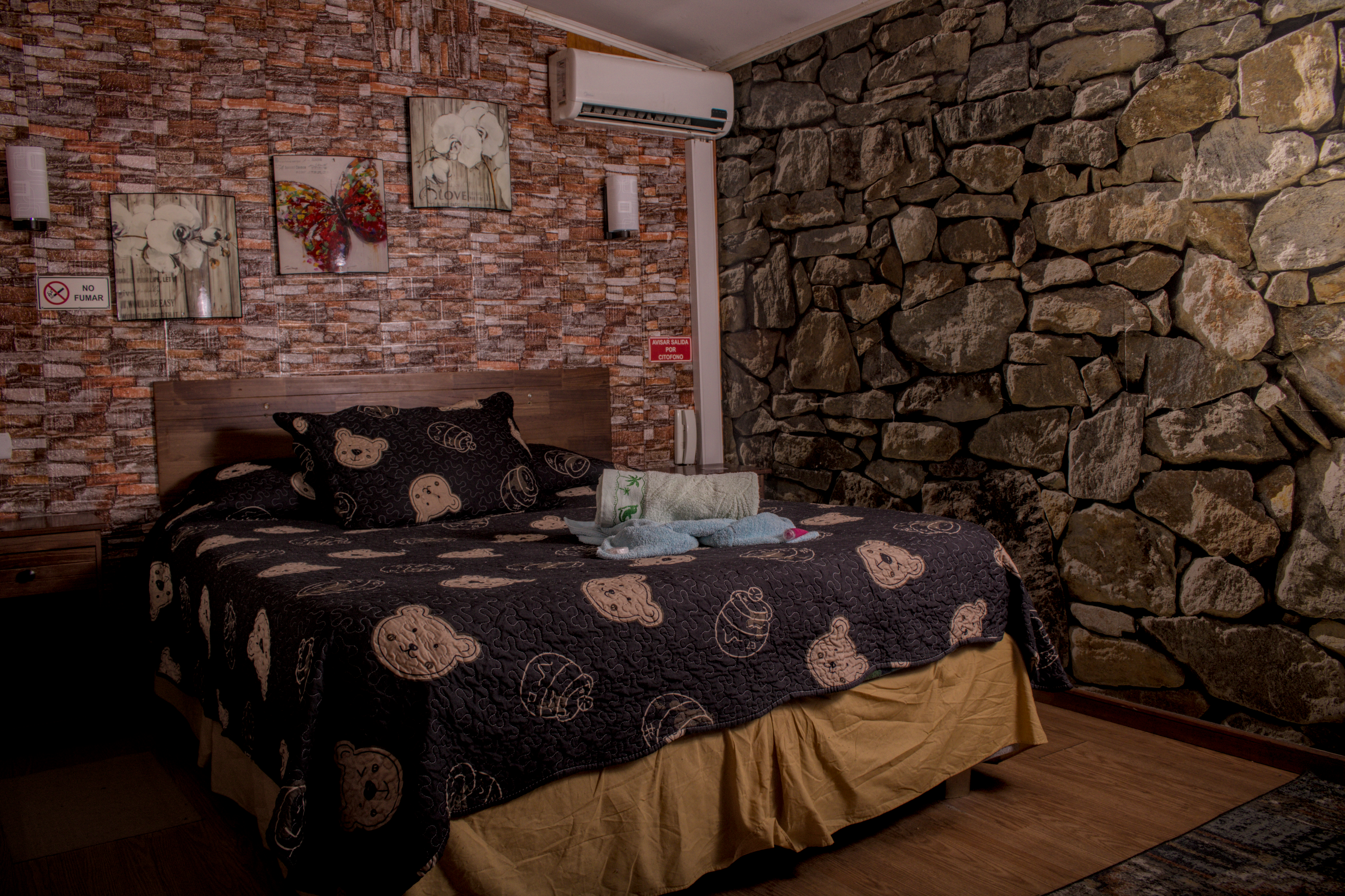 Motel Cómplices